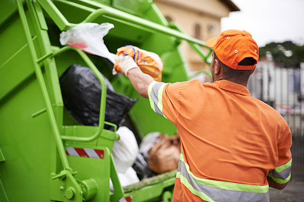 Best Garage Cleanout  in Crystal Lake, FL